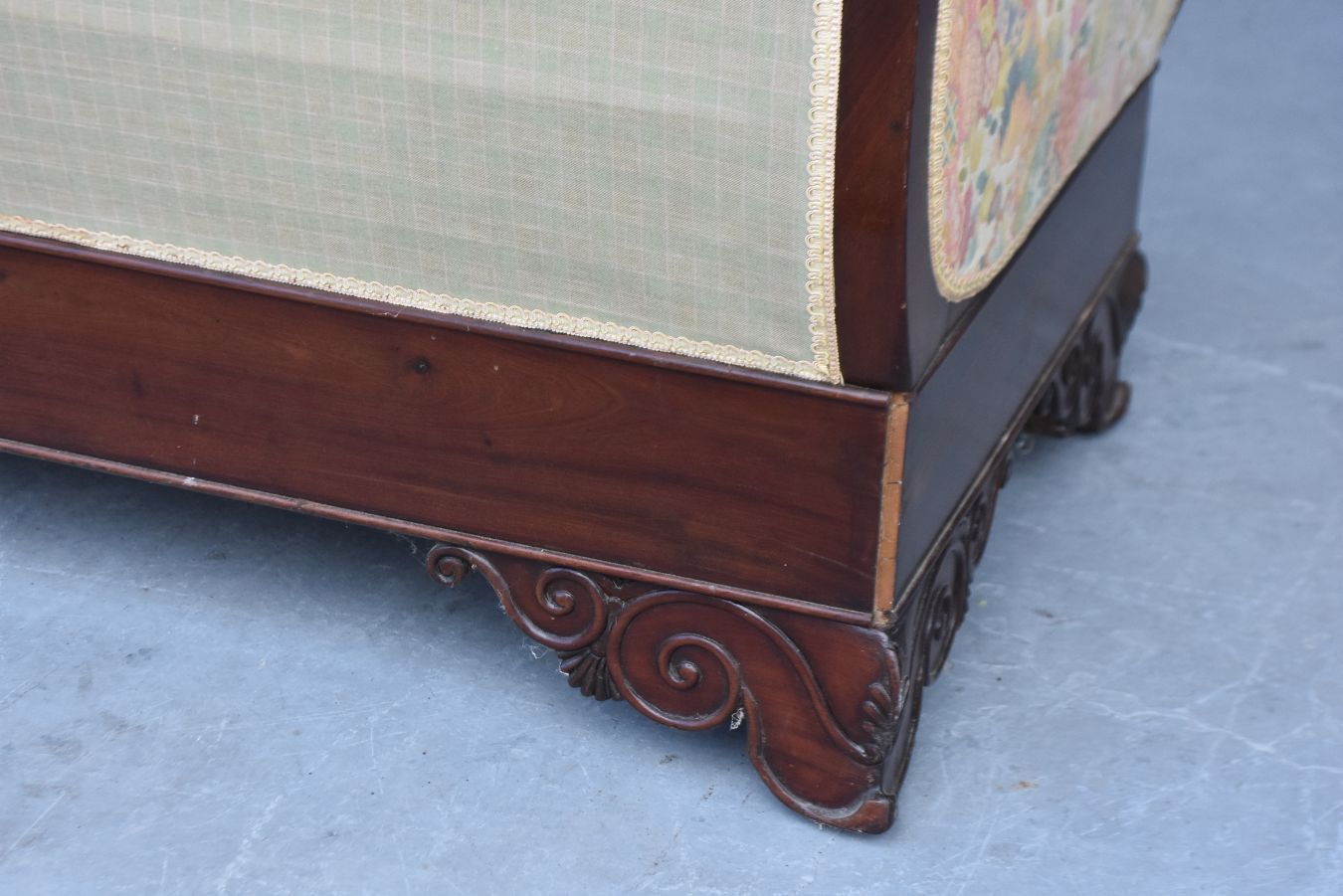 Banquette en acajou Restauration époque XIXème