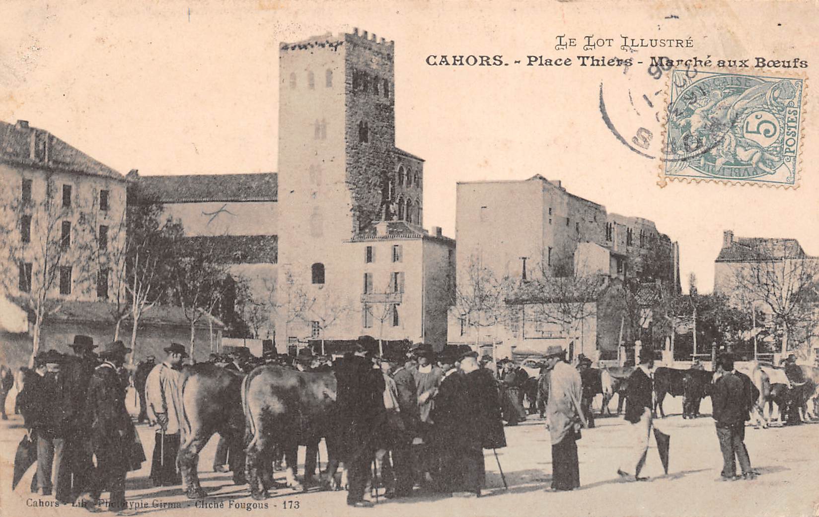 Carte postale ancienne - Cahors, la place Thiers, le marché aux bœufs