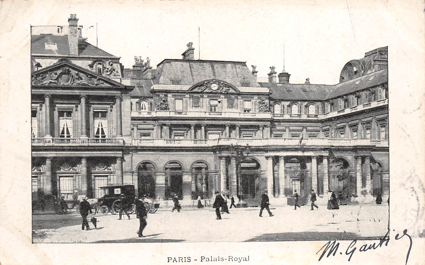 Carte postale ancienne - Paris, le palais Royal