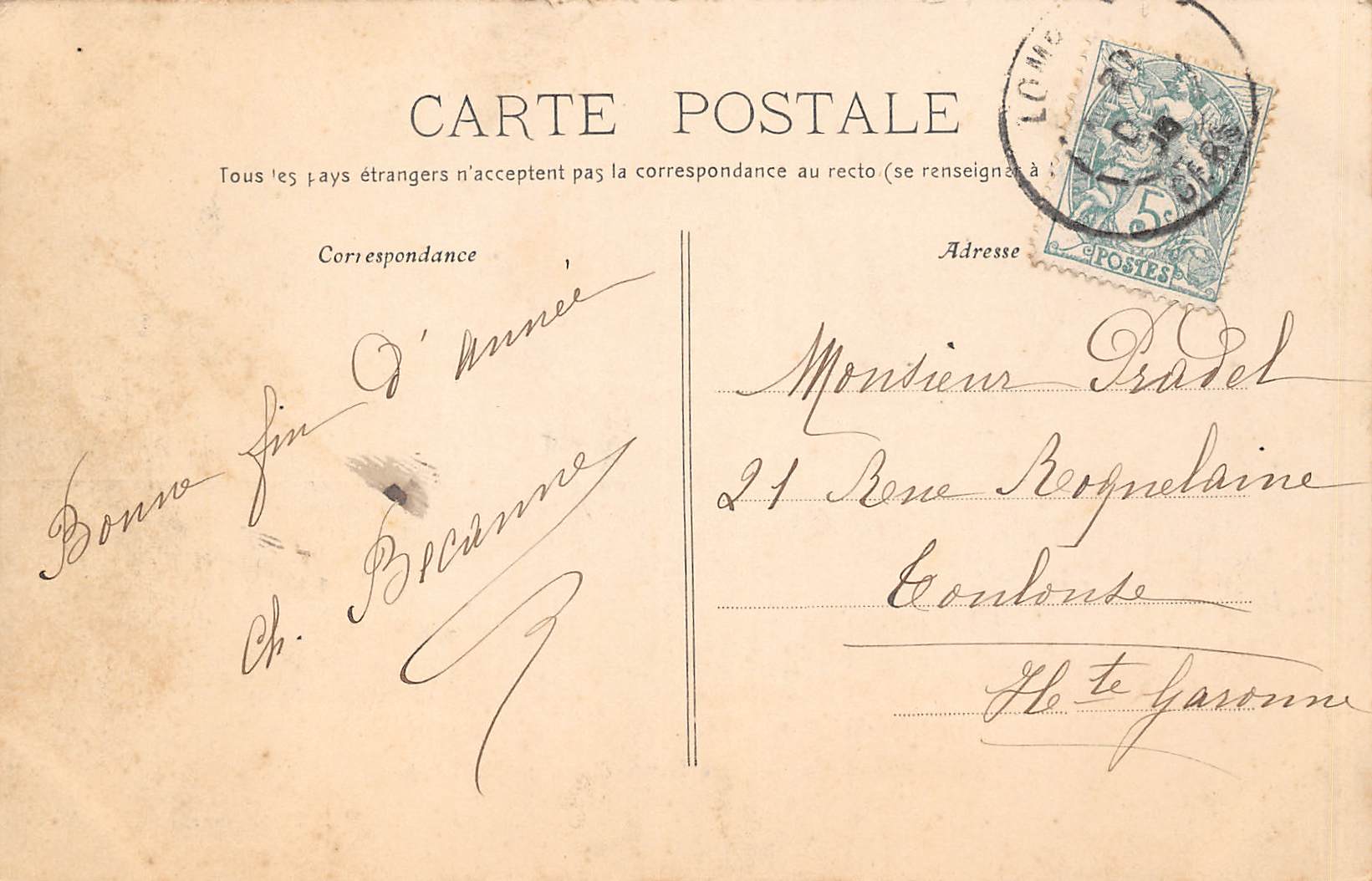 Carte postale ancienne - Lombez (Gers) Rue Notre Dame et Cathédrale