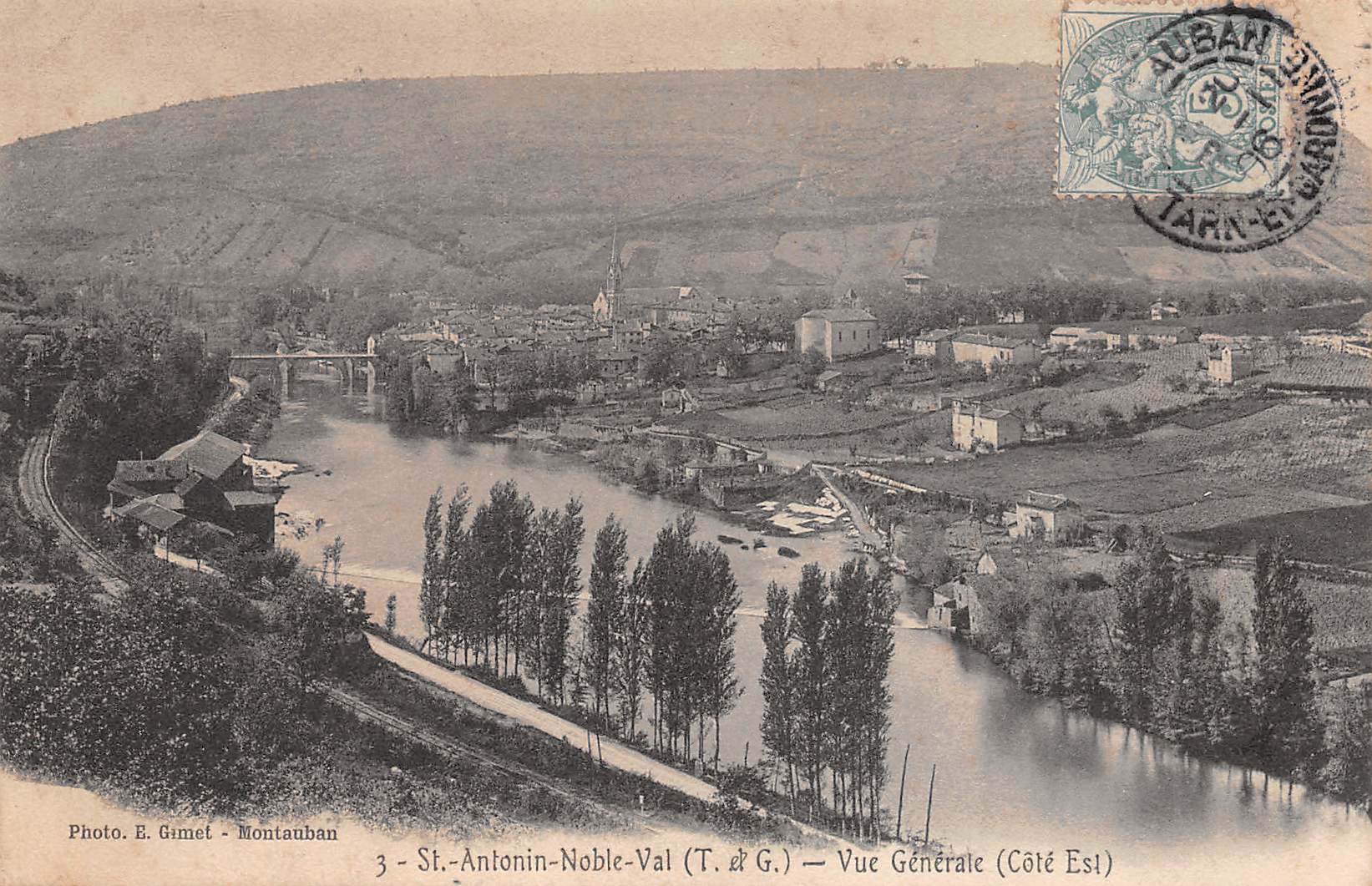 Carte postale ancienne - Saint Antonin-Noble-Val, vue générale côté Est