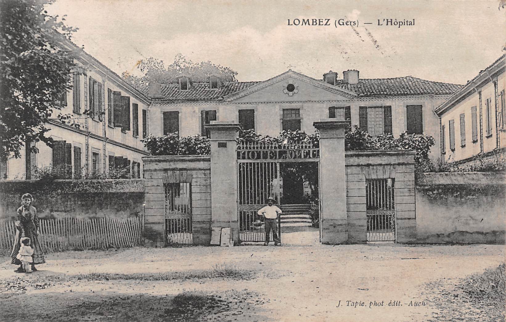 Carte postale ancienne - Lombez (Gers) Hôpital