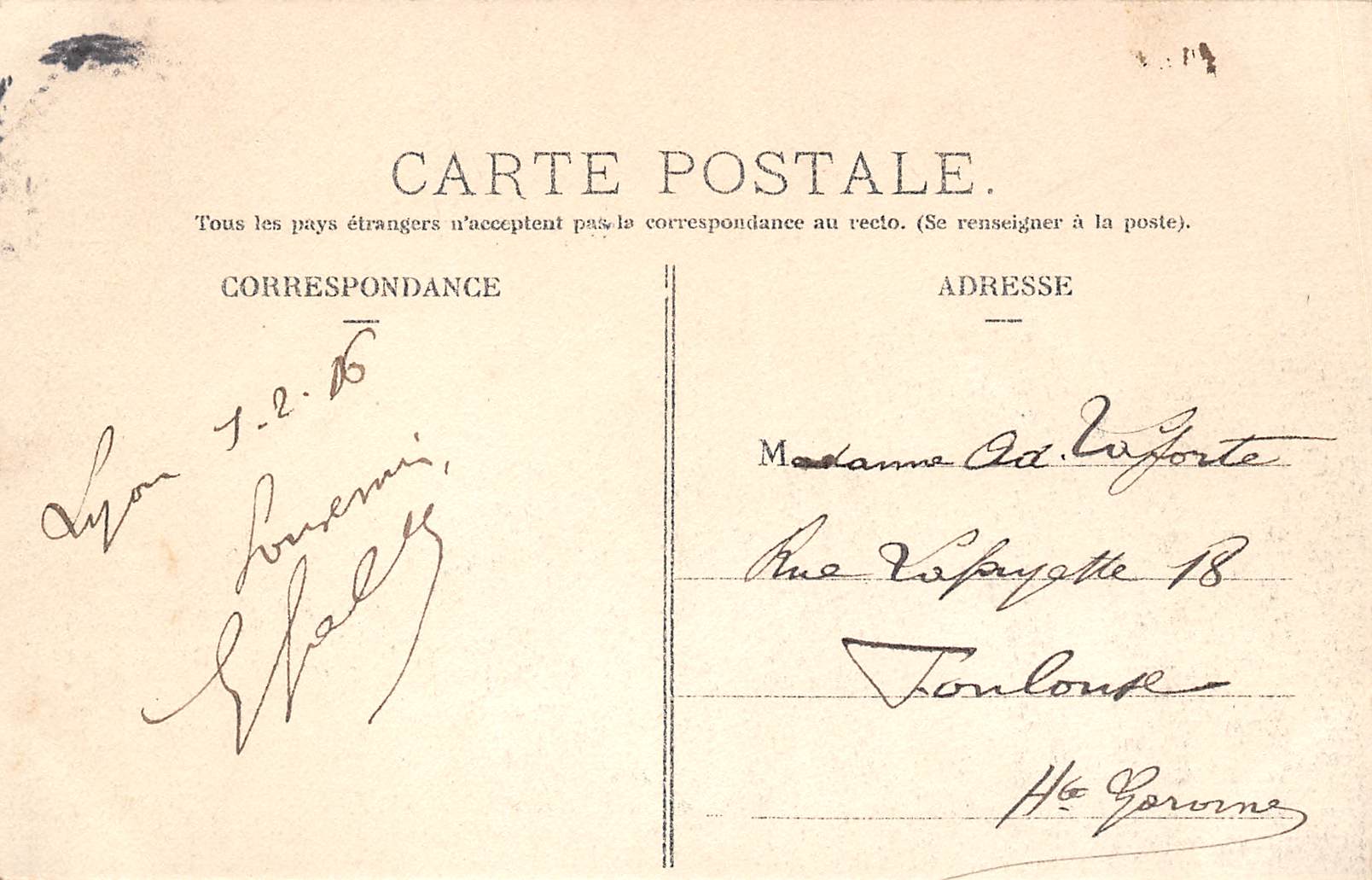 Carte postale ancienne - Lyon, l'hôtel Dieu (quai) sur le Rhône