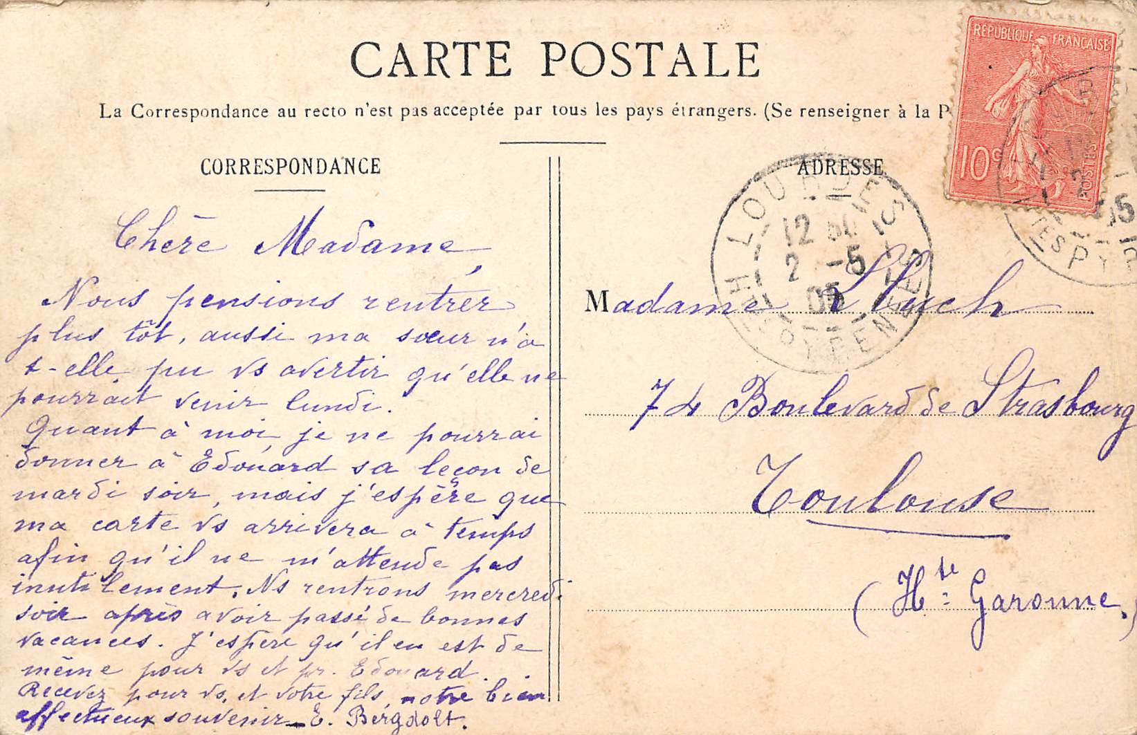 Carte postale ancienne - Lourdes, la basilique 