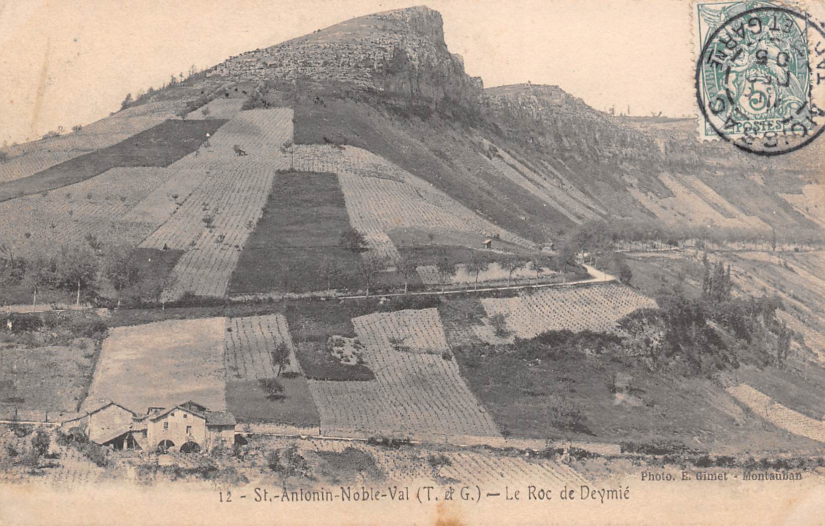 Carte postale ancienne - Saint Antonin Noble Val, le roc de Deymié