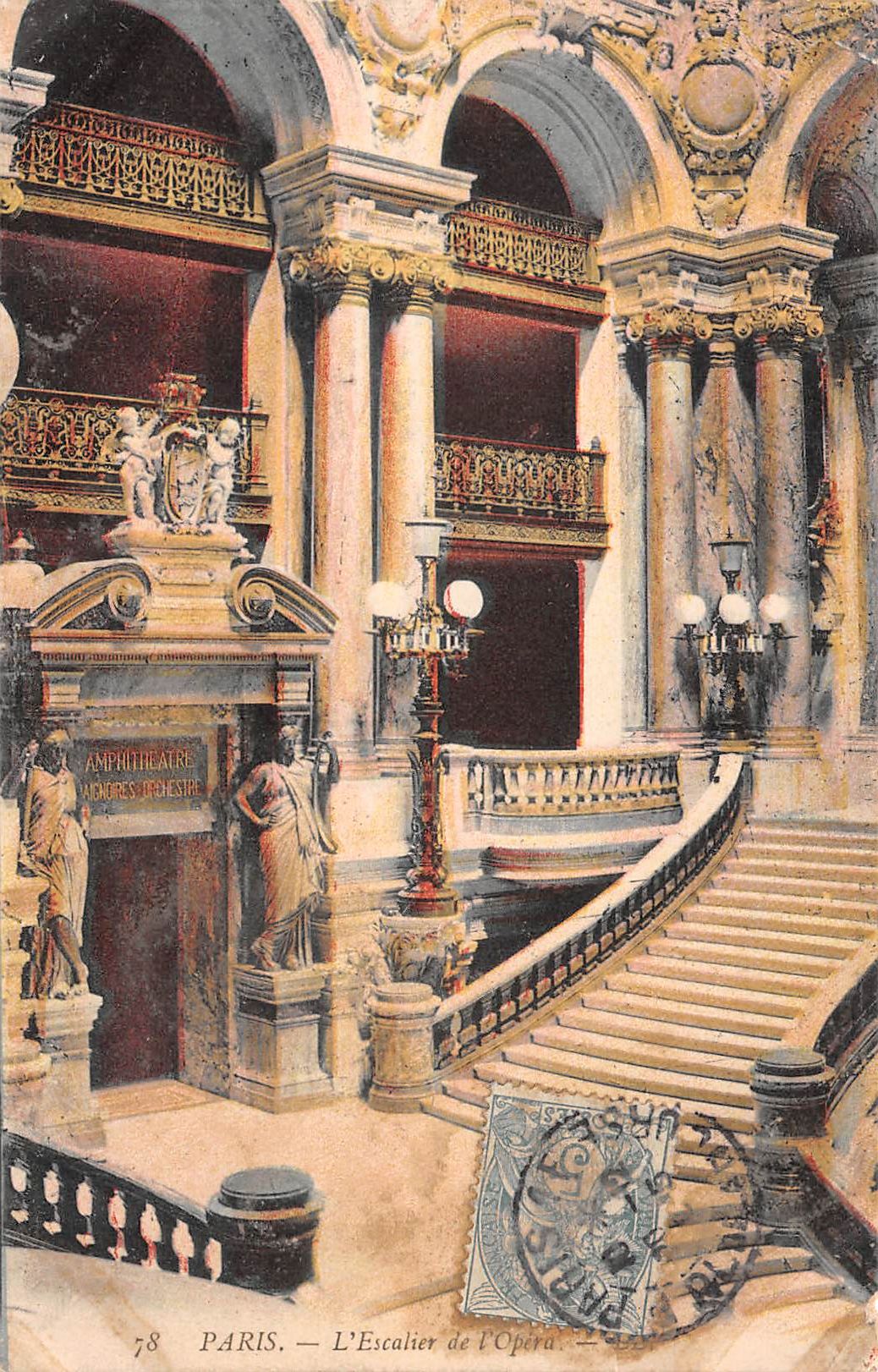 Carte postale ancienne - Paris, L'escalier de l'opéra