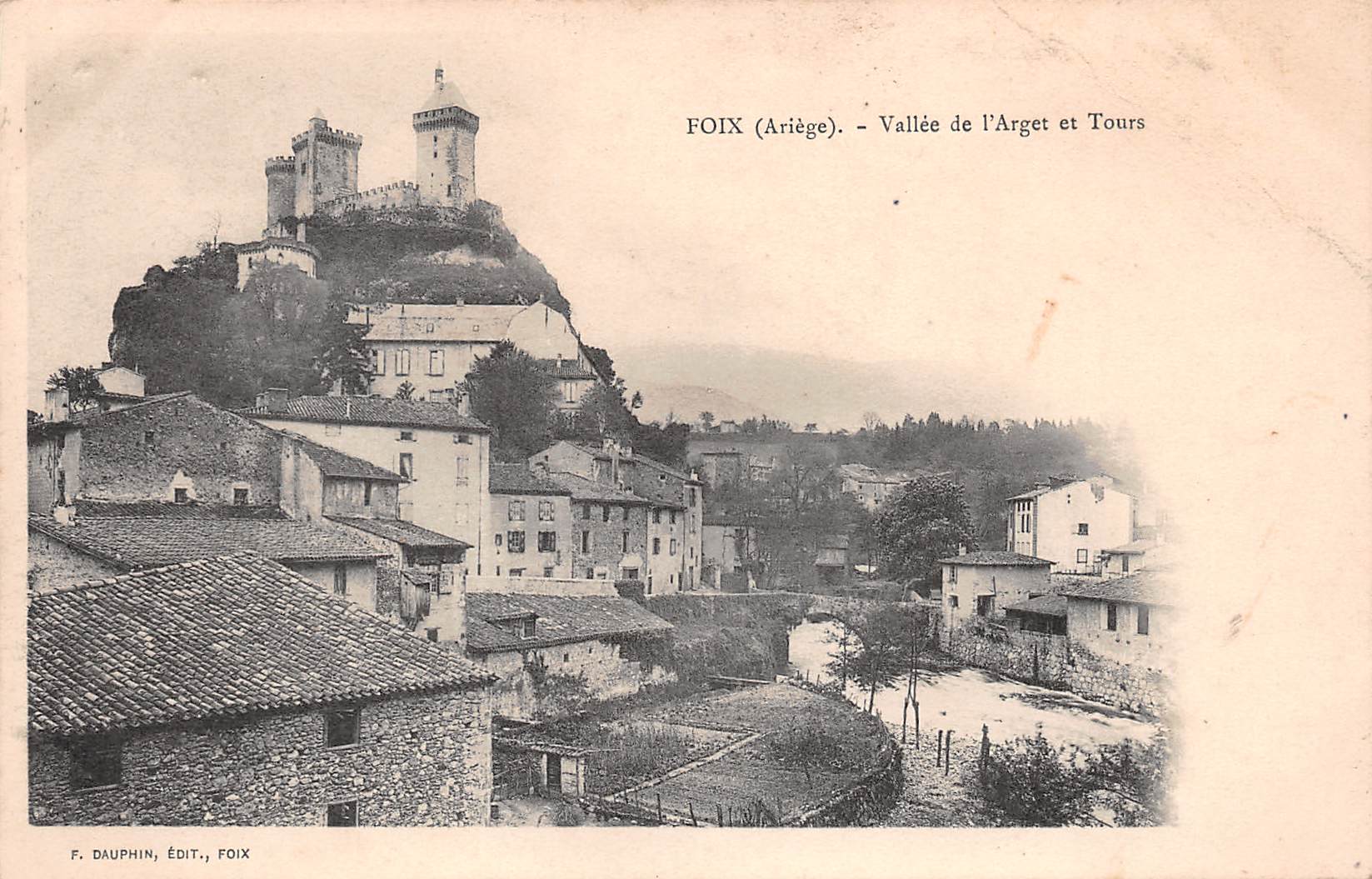 Carte postale ancienne - Foix, la vallée de l'Arget et Tours