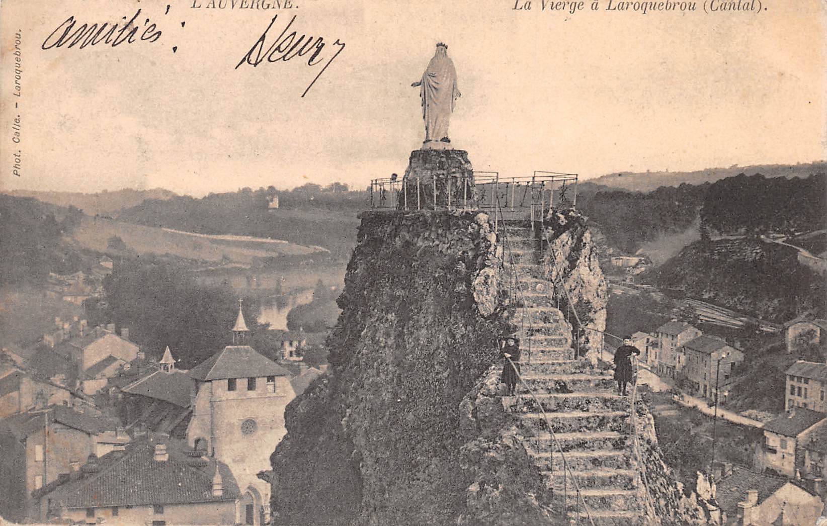 Carte postale ancienne - Laroquebrou, la vierge (Cantal)