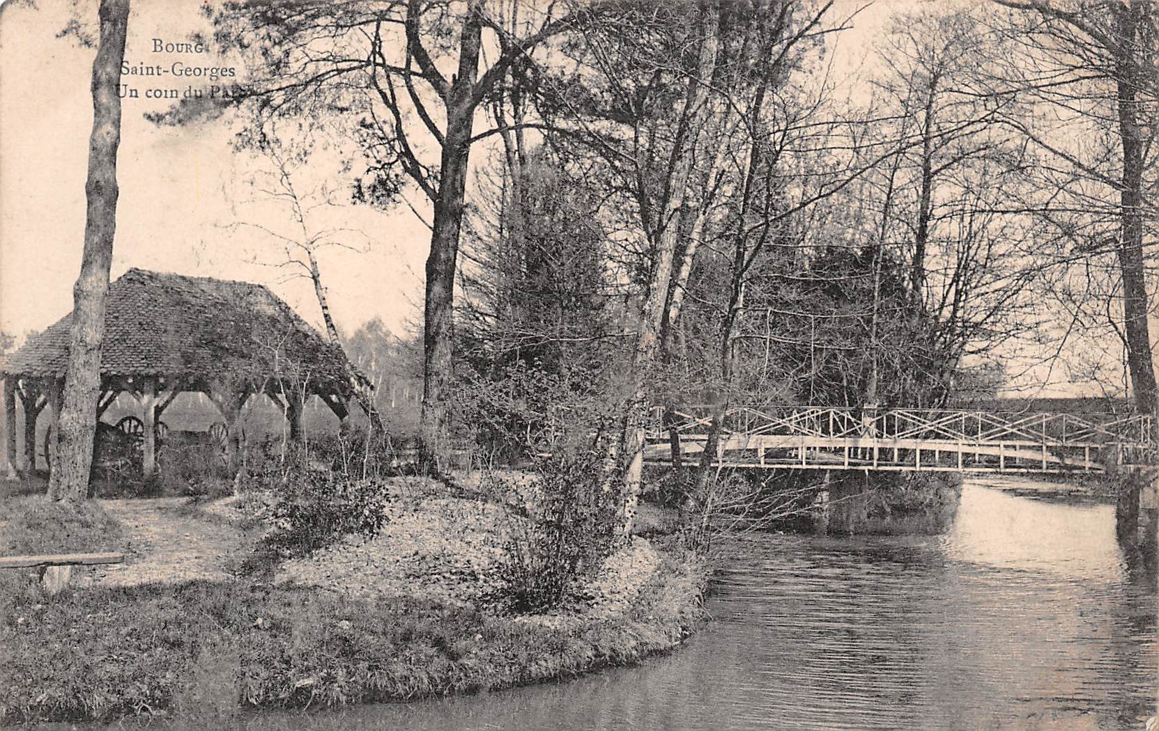 Carte postale ancienne - Bourg Saint Georges (43), un coin de parc