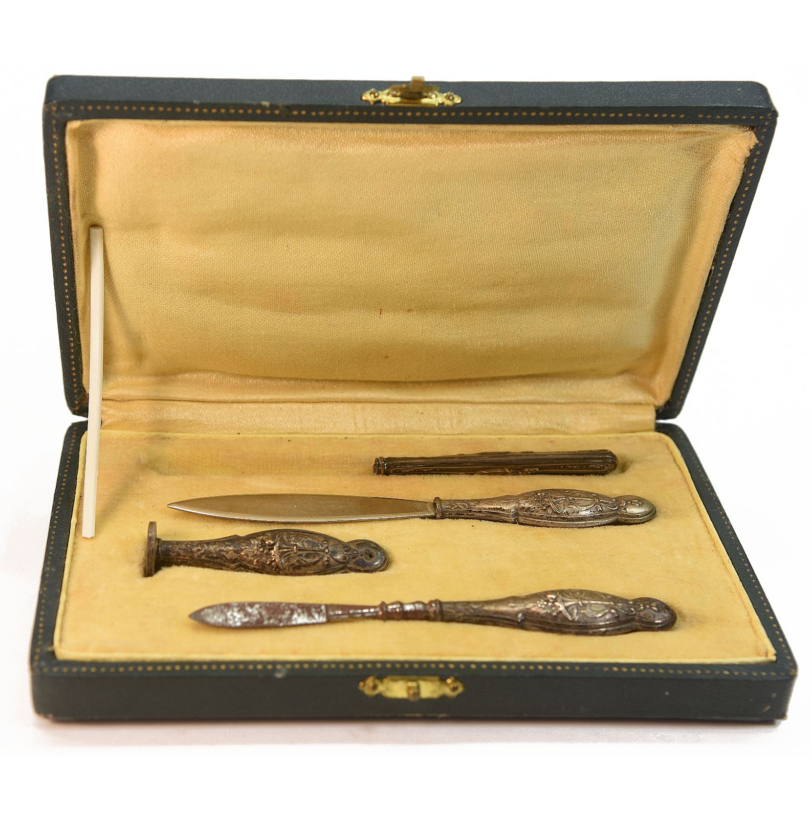 Boite de sceau à cacheter collection 4 pièces métal argenté fin XIXème