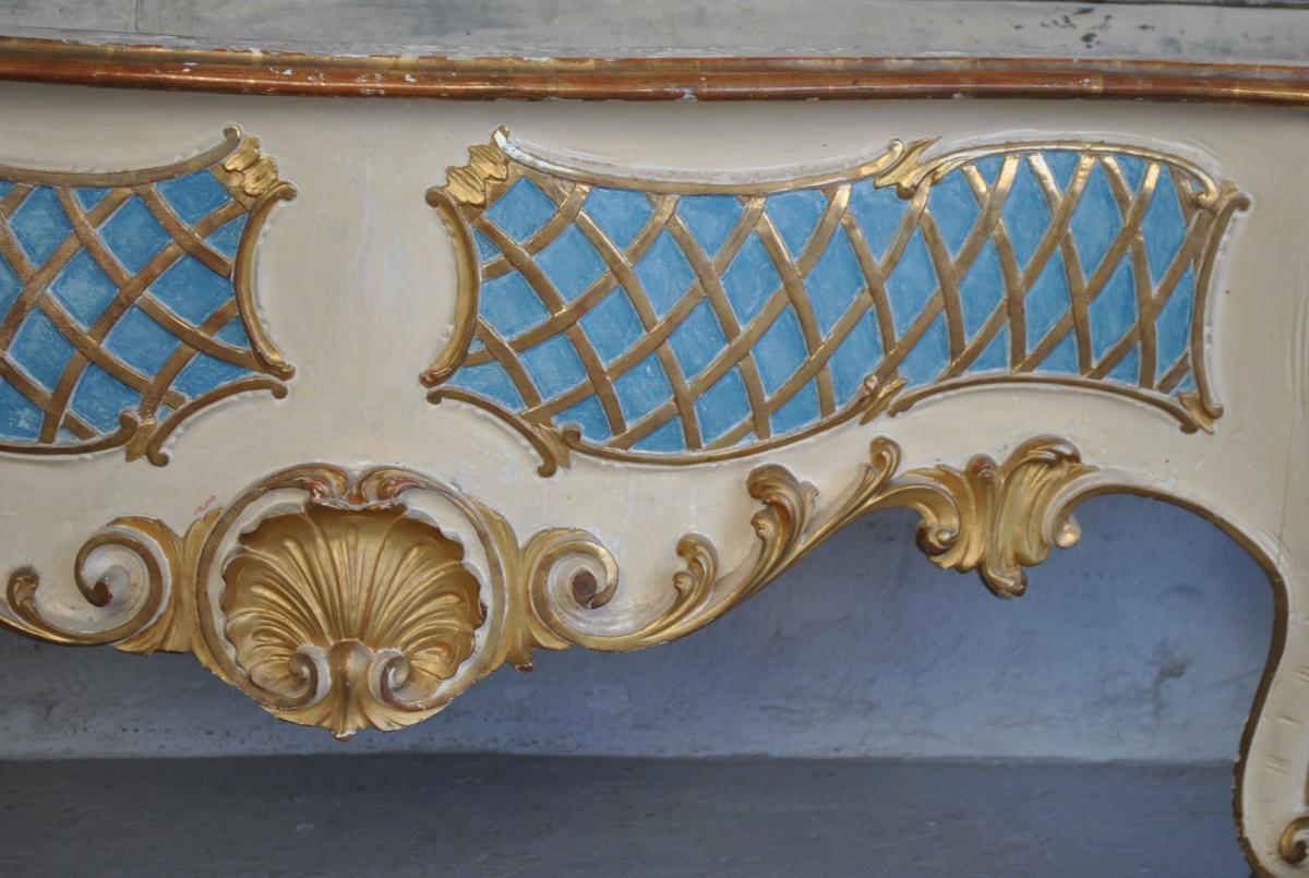 Jardinière Rocaille laquée peinte et dorée époque XIXème