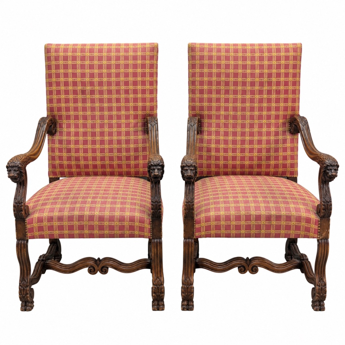 Paire de fauteuils de style Louis XIV en noyer à décor de têtes de lions 1880/1900