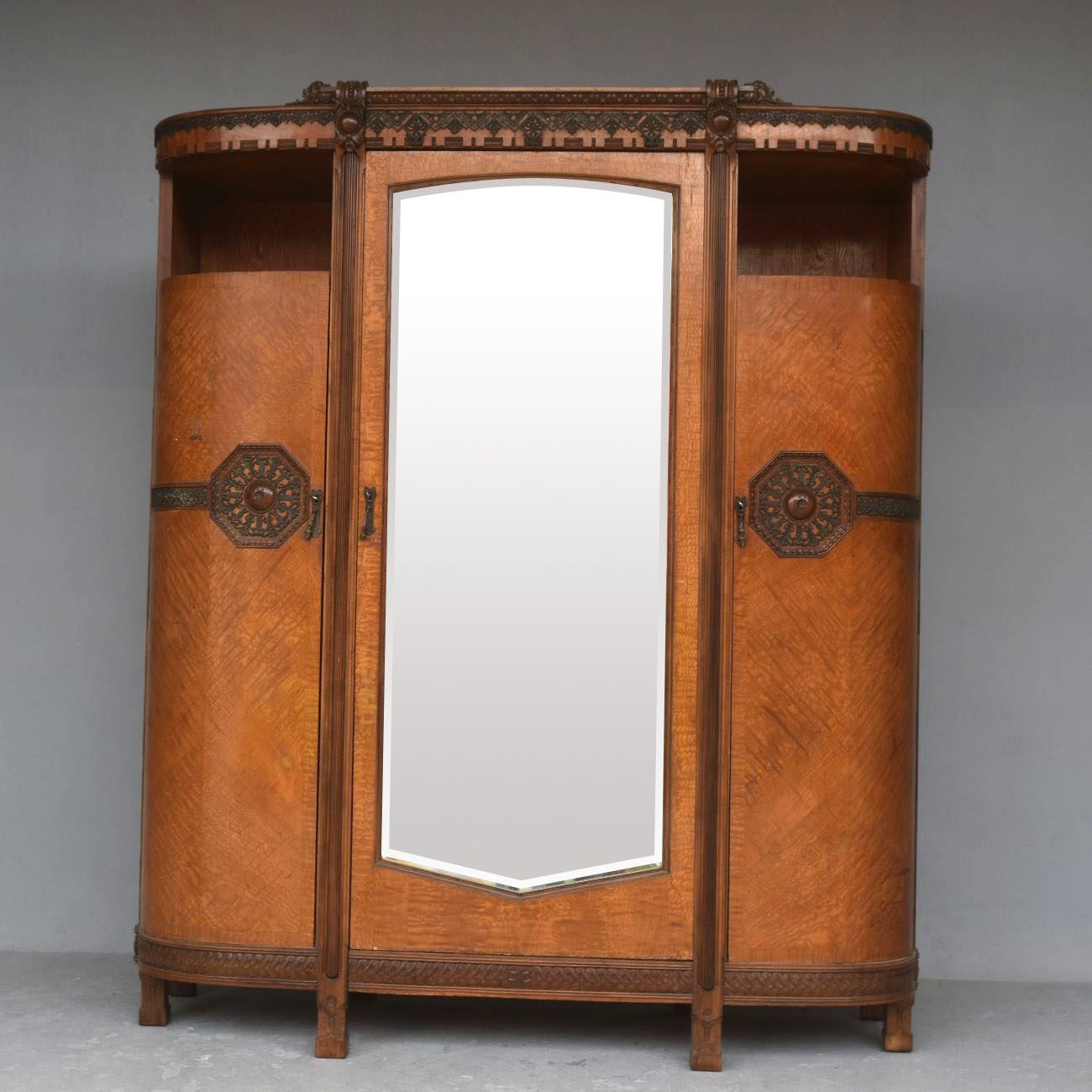 Armoire à glace 1900 Art nouveau acajou et loupe d'érable