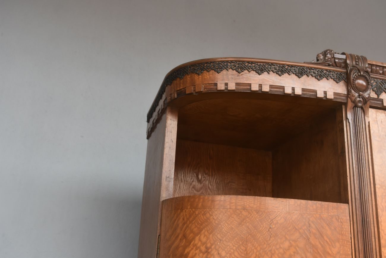 Armoire à glace 1900 Art nouveau acajou et loupe d'érable