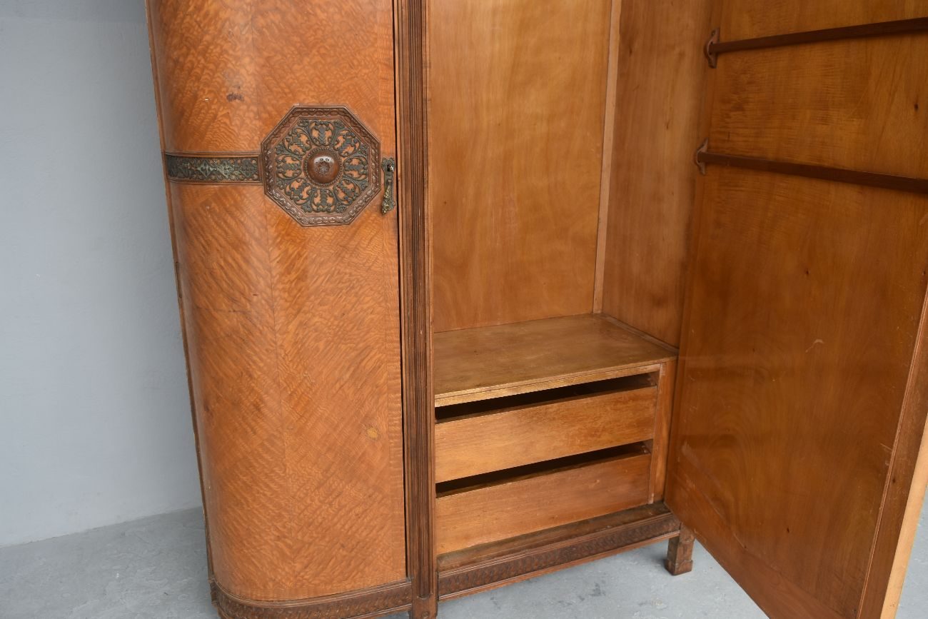 Armoire à glace 1900 Art nouveau acajou et loupe d'érable