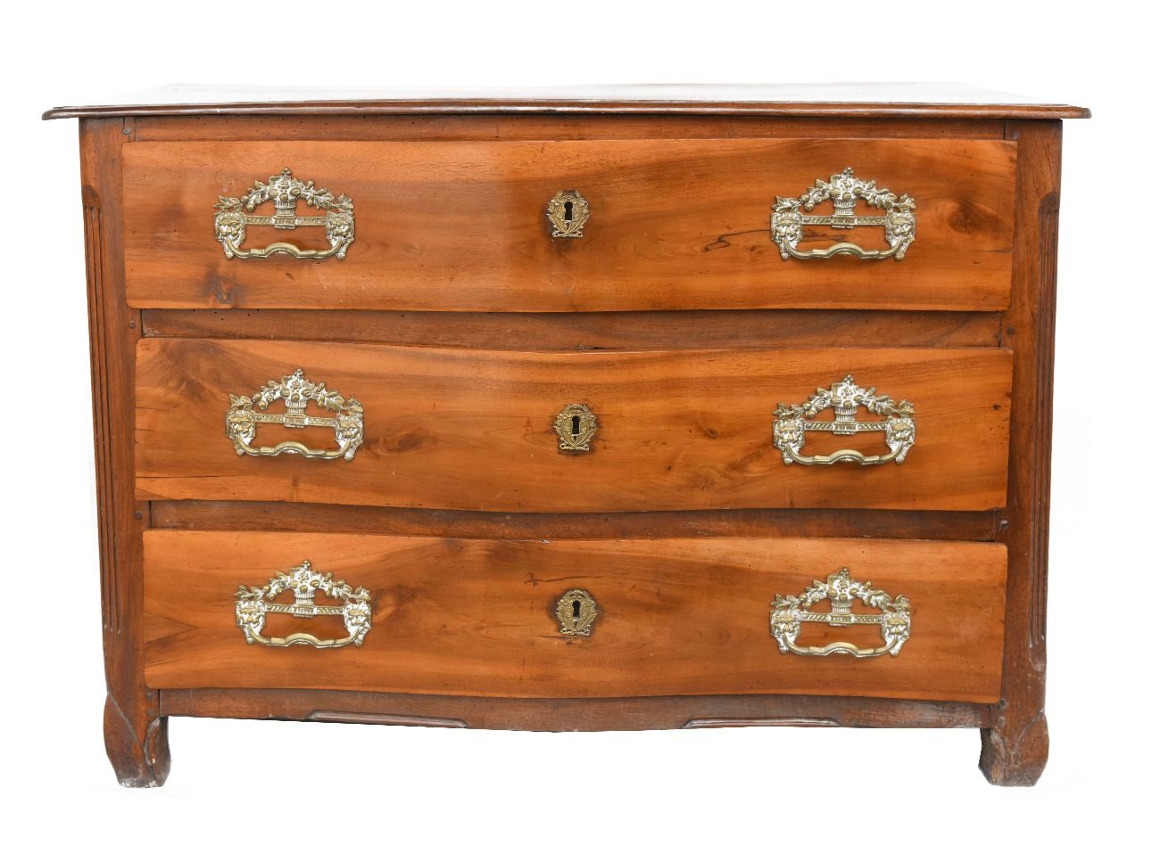 Commode rustique en noyer d'époque XVIIIème