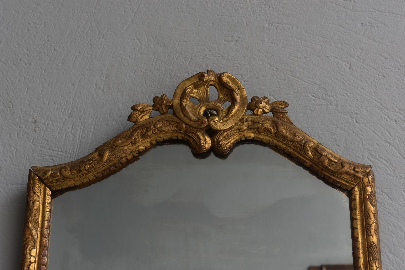 Miroir style Louis XIV bois sculpté doré époque XVIIIème