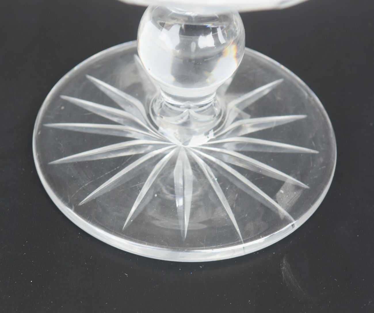 Coupe de mariage en cristal gravé époque XIXème