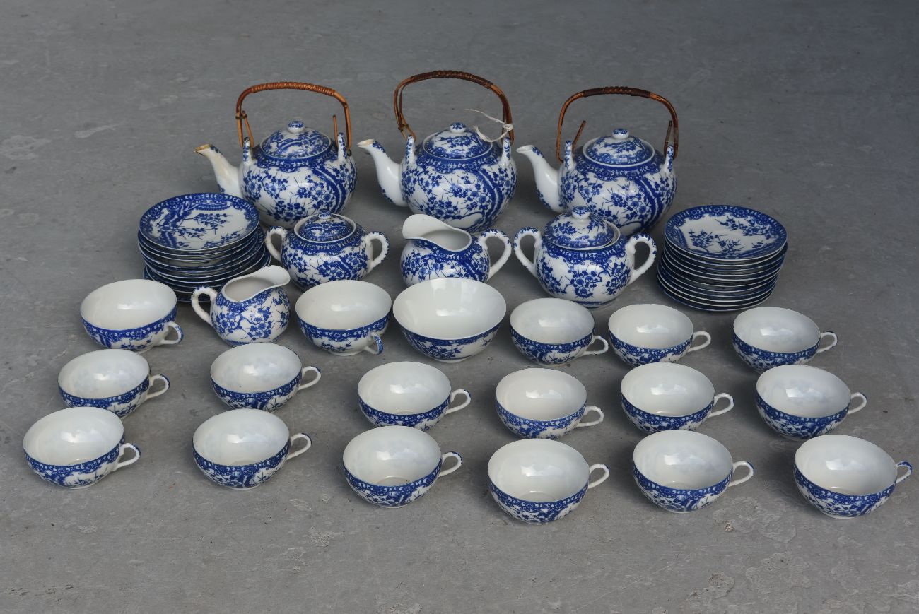 Service à thé en porcelaine Japonaise blanc bleu