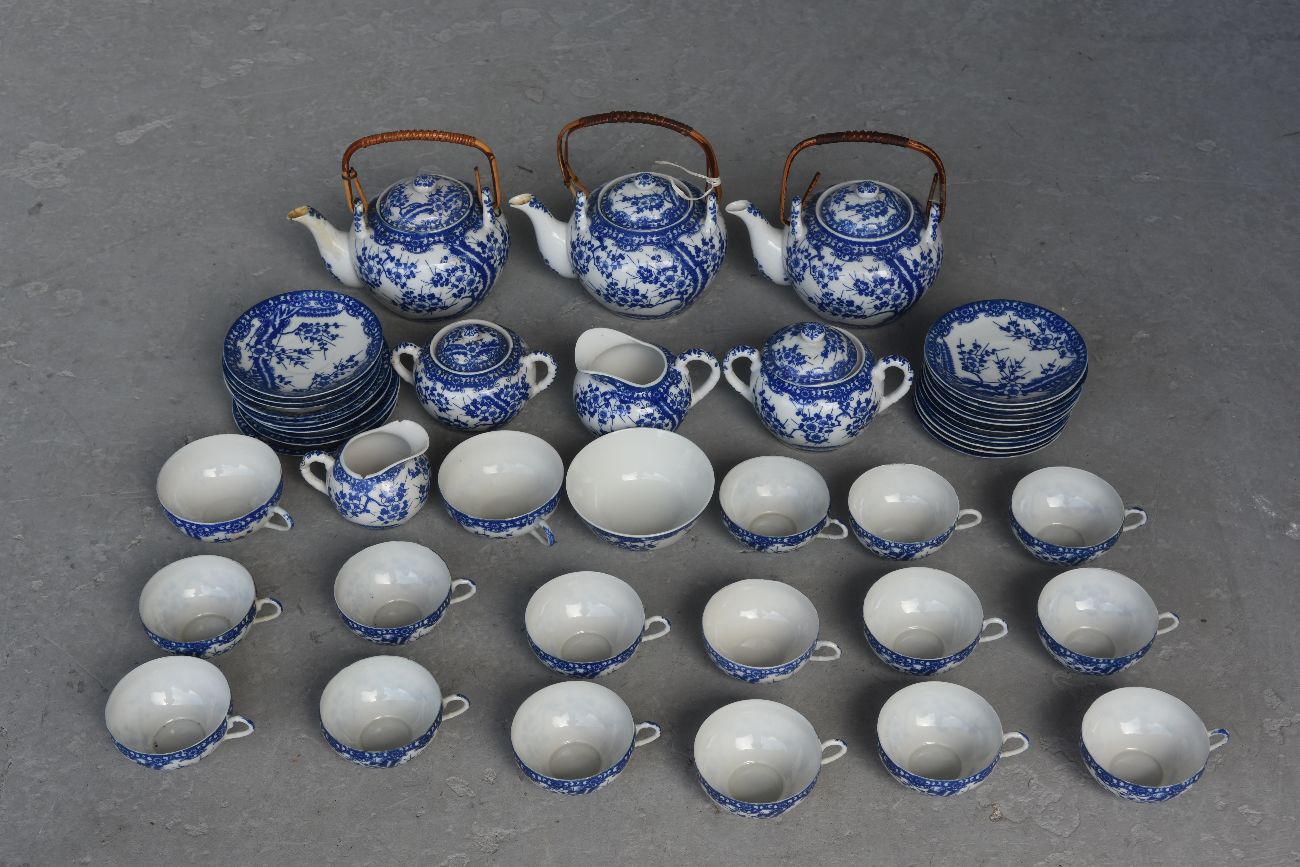 Service à thé en porcelaine Japonaise blanc bleu