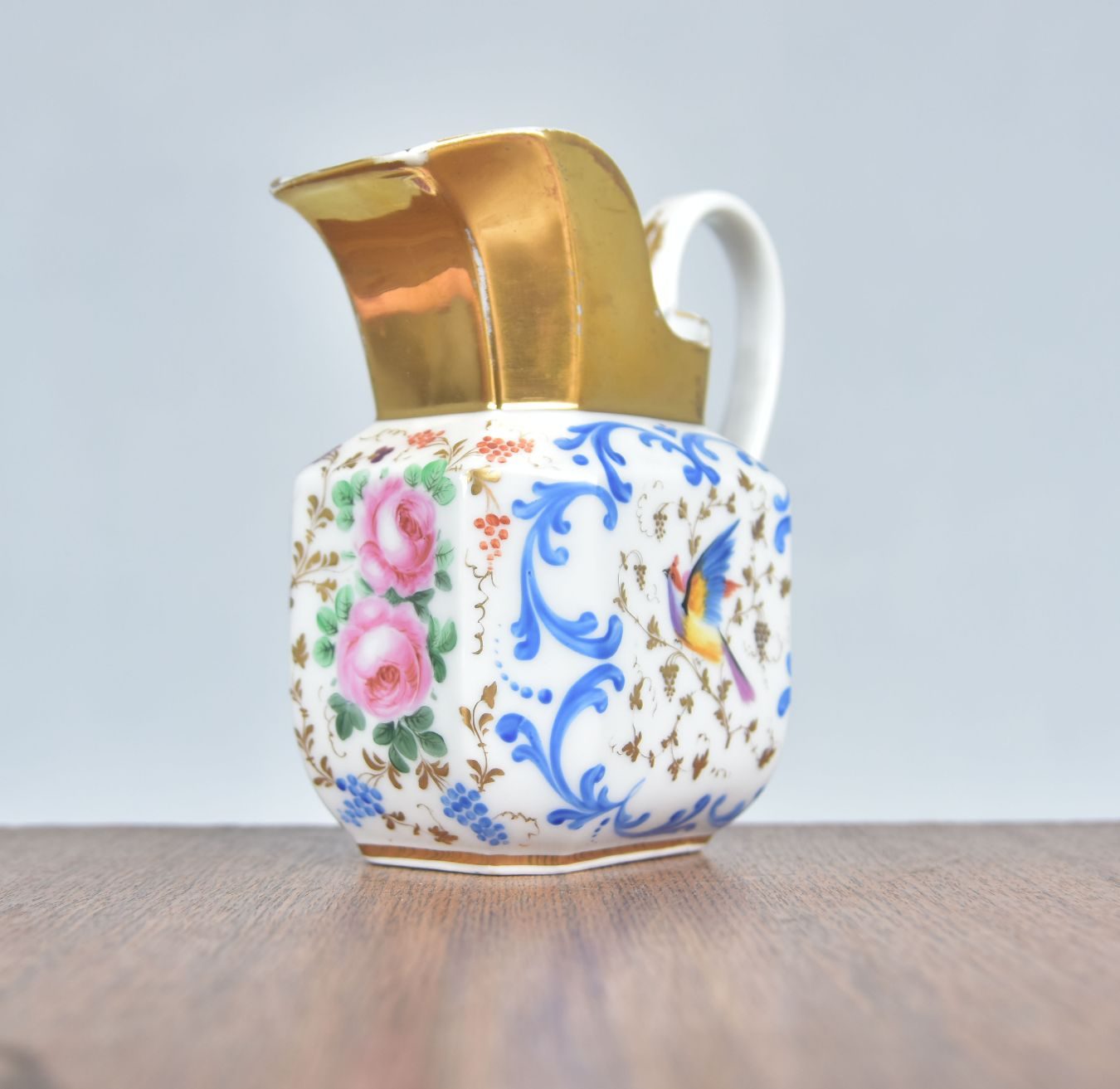Bassin de toilette et son broc en porcelaine de Paris époque XIXème