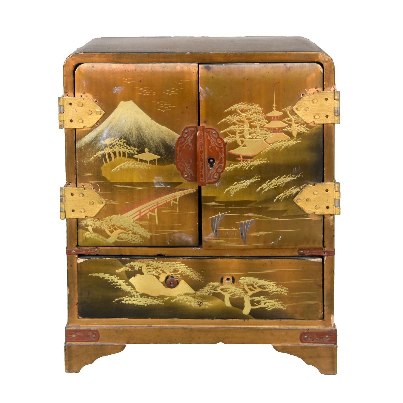 Coffret ou boite à bijoux en laque 1900 doré