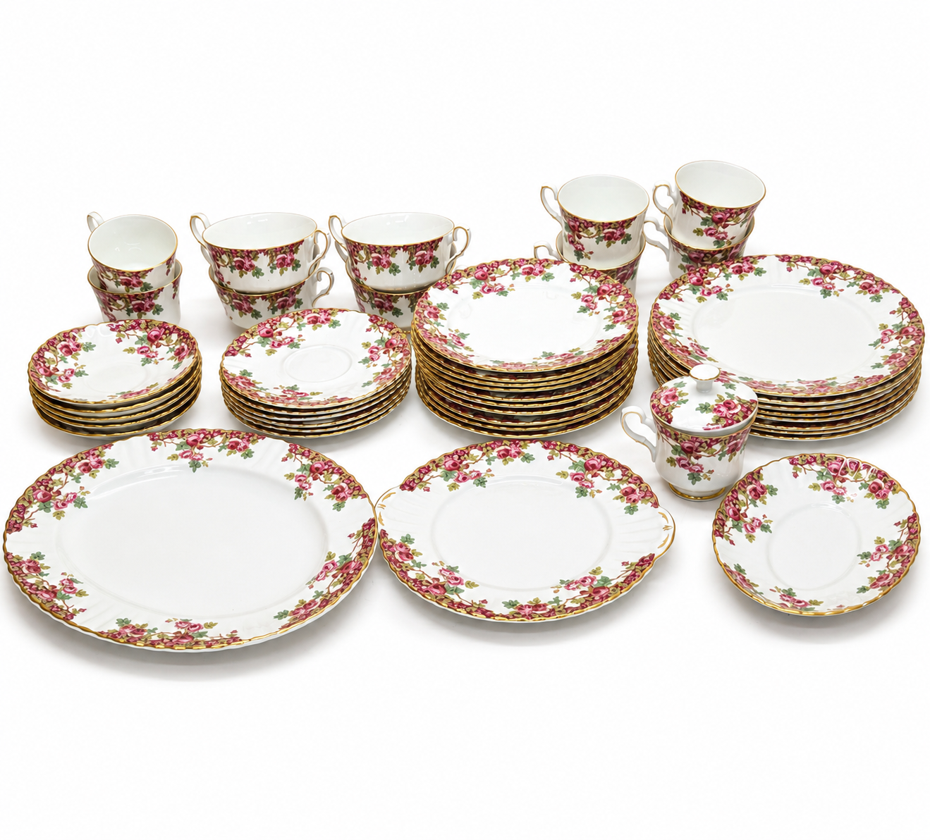 Service en porcelaine maîtres porcelainiers Limougeauds
