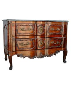 Commode arbalète galbée noyer époque XVIIIème