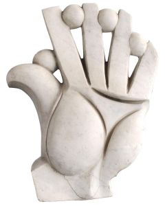 Sculpture en marbre représentant une main