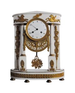 Pendule portique d'époque Directoire bronze doré et marbre blanc