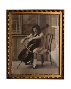 Photographie ancienne jeune fille au violoncelle cadre doré