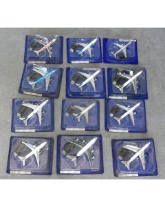 Modèle réduits d'avions de ligne en méta 12 pièces