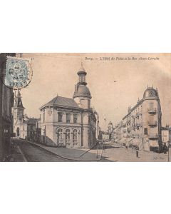 Carte postale ancienne - Bourg, l'hôtel des postes et la rue Alsace-Lorraine