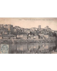 Carte postale ancienne - Vue sur la tour du Pape Jean XXII et l'église Saint Barthélémy