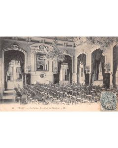 Carte postale ancienne - Vichy, le casino, le salon de musique