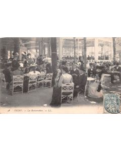 Carte postale ancienne - Vichy, la restauration des curistes