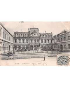 Carte postale ancienne - Bourg, la préfecture (01)