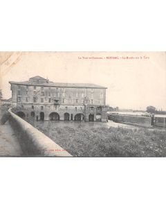 Carte postale ancienne - Moissac, le moulin sur le Tarn