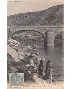 Carte postale ancienne - Cahors, les laveuses au bord du Lot
