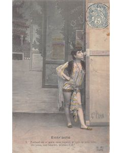 Carte postale ancienne - jeune actrice à l'Entr'acte 