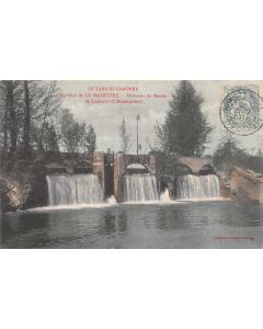 Carte postale ancienne - Lamagistère, environs, déversoir du moulin de Laubatéri