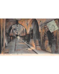 Carte postale ancienne - Tunis, le souk des étoffes