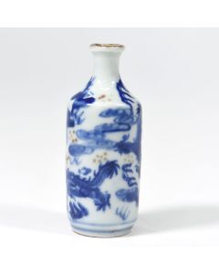 Petit vase chinois bleu et blanc miniature 
