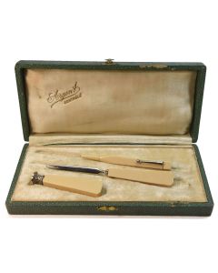 Boite de sceau à cacheter ancien 3 pièces couleur beige clair 1930