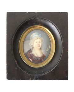 Miniature sur ivoire portrait de dame en soierie bleue coiffe au ruban XIXème