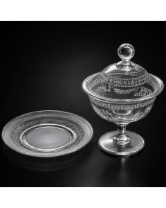 Bonbonnière cristal gravé