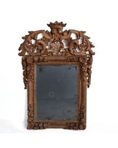 Miroir Louis XIV en bois sculpté et doré époque XVIIIème
