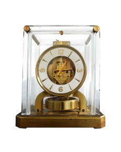 Pendule Atmos par Jaeger-Lecoultre 