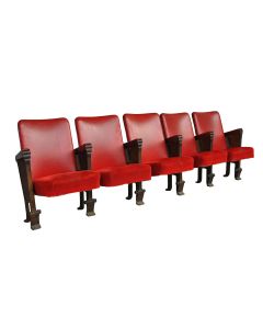 Série de 5 fauteuils de théâtre skaï rouge et fonte patinée