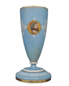 Vase en opaline à la grecque époque fin XIXème